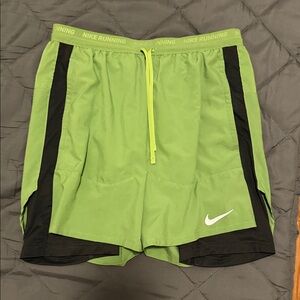 Nike Men's Lime Green and Black Athletic Shorts